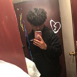 Meet your Posher, Max